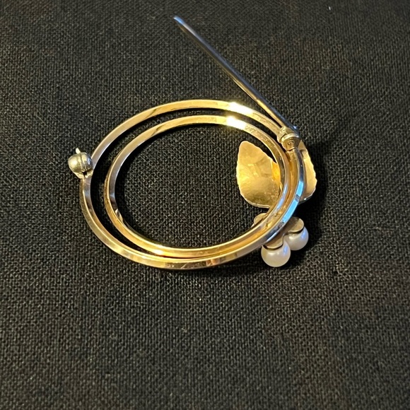 Vintage Krementz Brooch - Picture 7 of 11